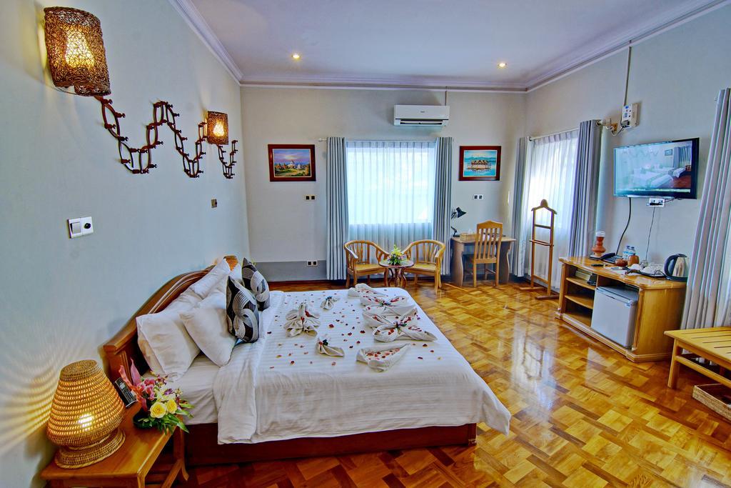 Triumph Hotel Μανταλέι Εξωτερικό φωτογραφία